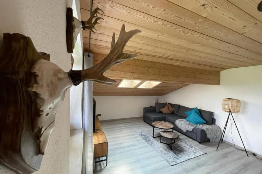 Gemuetliche Ferienwohnung Im Dg Am Tegernsee - Bergblick, Ruhe & Ganz Viel Platz Бад-Висзе Экстерьер фото