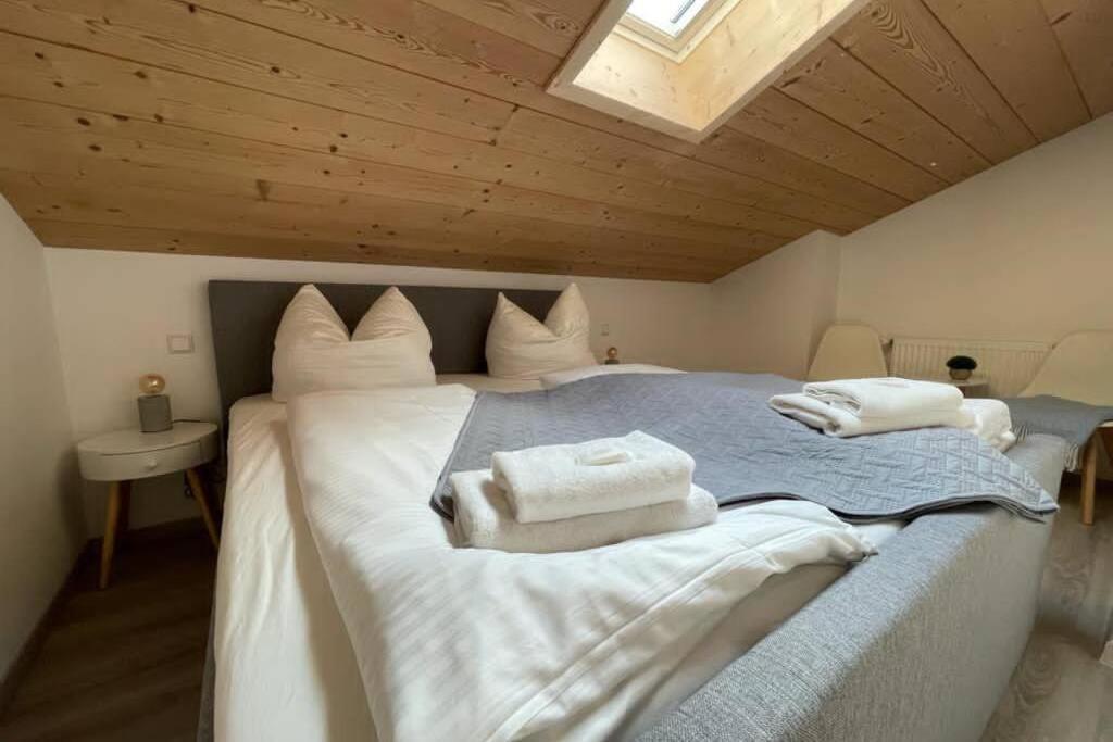 Gemuetliche Ferienwohnung Im Dg Am Tegernsee - Bergblick, Ruhe & Ganz Viel Platz Бад-Висзе Экстерьер фото
